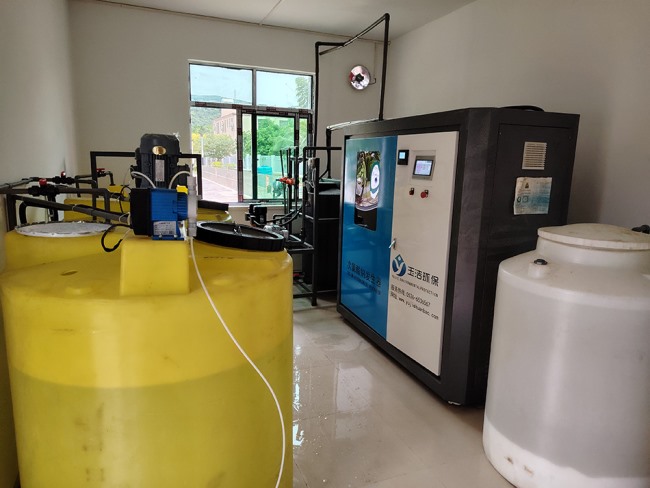 海南自來水廠消毒設備安裝現場